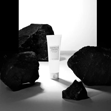 SKIN1004 Madagascar Centella Tone Brightening Cleansing Gel Foam ā 125ml